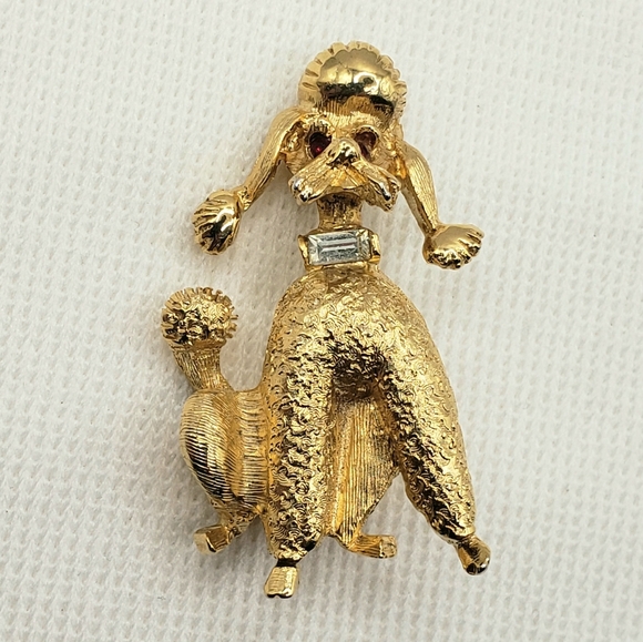 Pell Gold Poodle Brooch Rhinestone Eyes and Collar - Picture 6 of 8